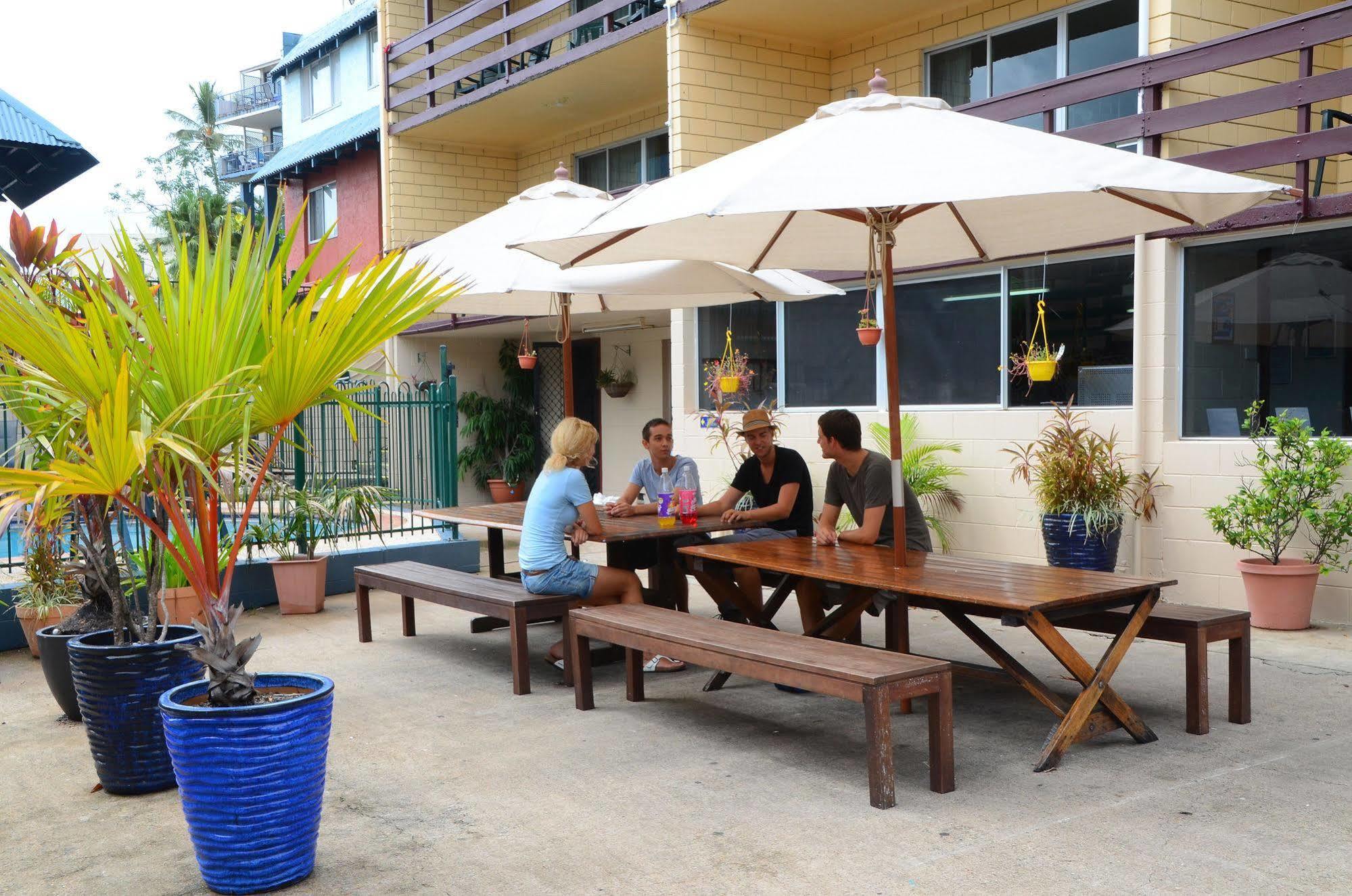 The Hostel, Airlie Beach Exteriör bild
